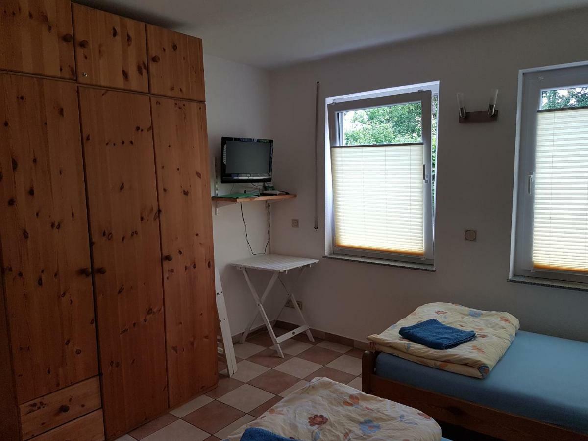 Gaestezimmer Auf Dem Campingplatz Konz Dış mekan fotoğraf