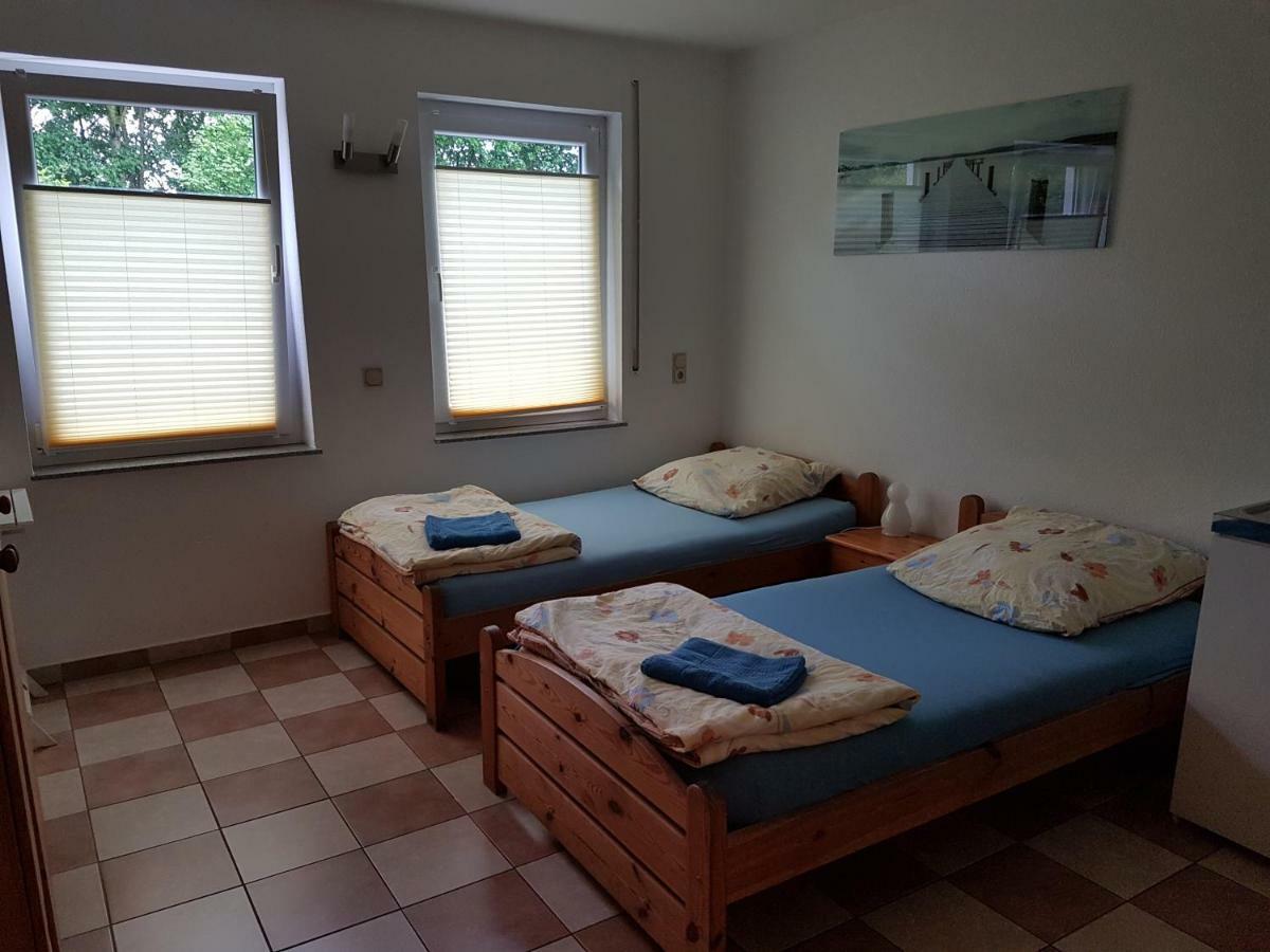 Gaestezimmer Auf Dem Campingplatz Konz Dış mekan fotoğraf